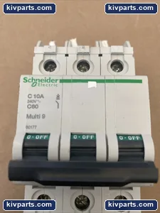 Schneider Electric C60 UL489 Miniature Circuit Breaker – actual item, photo 3 of 6