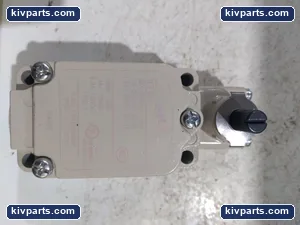 1LS10-J Corporation – actual item, photo 3 of 5