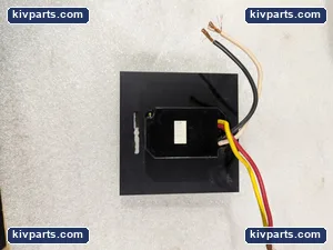 Leviton POLE60HZ Dimmer Control – actual item, photo 3 of 6