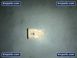 CQMR202 Housing Latching Plug Receptacle – actual item, photo 11 of 11