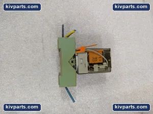 Allen-Bradley 700-HA32A1 Relay – actual item, photo 2 of 6