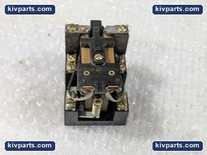 General Electric CR2790E100A3 Relay – actual item, photo 4 of 5