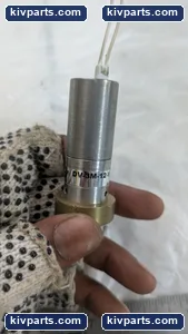 Clippard DV-3M-12-V – actual item, photo 3 of 7