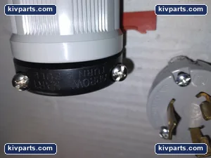 Arrow Hart 6212 Twist Lock Plug – actual item, photo 3 of 5