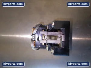 General Electric CR2790E100A2 Control Relay – actual item, photo 3 of 4