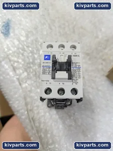 Fuji Electric SC-E05P/G Magnetic Contactor – actual item, photo 4 of 7