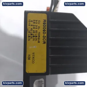 Bussmann R60060-3CR Fuse Block Holder – actual item, photo 2 of 3