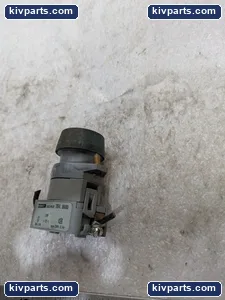 EAO 704.9600 Lamp Holder – actual item, photo 3 of 5