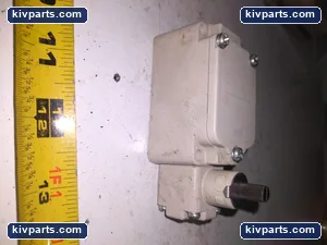 1LS10-JK Limit Switch – actual item, photo 3 of 7