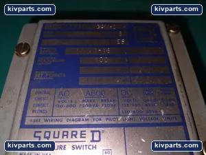 Square D 9012GAW-2 Pressure Switch – actual item, photo 3 of 7