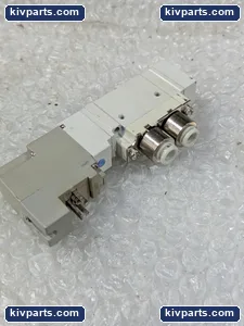 SMC SY5120-5YO-C6F-Q 5 Port Solenoid Valve – actual item, photo 2 of 5