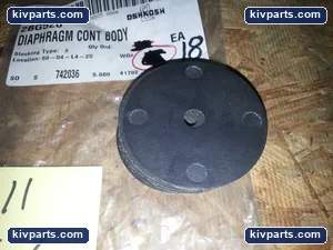 Oshkosh 2BG526 Diaphragm Control – actual item, photo 2 of 3