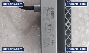 Www.piZZato.on HPAA050D-0.2PM Pizzato HP Safety Hinge Switch – actual item, photo 2 of 4