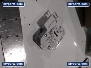 Eaton C320KGS2 Auxiliary Contact – actual item, photo 3 of 4