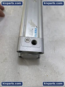 Festo DNC-32-175-PPV 163304 Pneumatic Cylinder – actual item, photo 5 of 6
