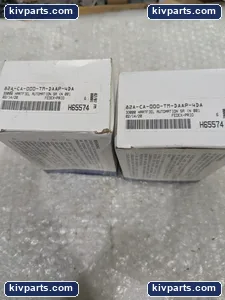 MAC 82A-CA-000-TM-DAAP-4DA Valves – actual item, photo 2 of 10