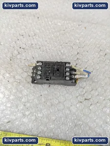 Omron Relay Socket Base – actual item, photo 2 of 3