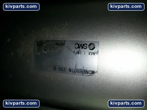 SMC MDNBB80TN-300-D Pneumatic Air Cylinder – actual item, photo 3 of 6