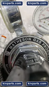 63-3122 200 PSI Gas Regulator – actual item, photo 2 of 10