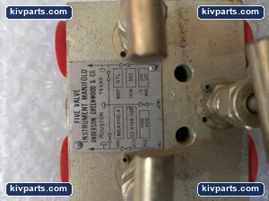 Anderson Greenwood M6AVHC-4 02-8168-500 Five Valve – actual item, photo 3 of 6