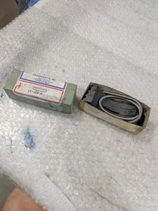 90569-394 Hardware – actual item, photo 1 of 4