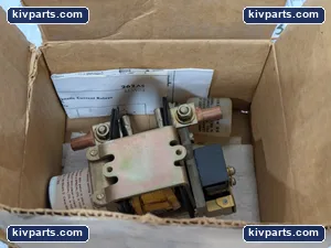 Square D 9055 B0117R Magnetic Relay – actual item, photo 5 of 6