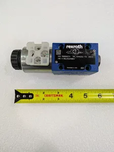 Bosch Rexroth R900561274 Hydraulic Cylinder