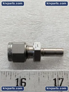 TX1/4 Fitting Reducer – actual item, photo 5 of 9
