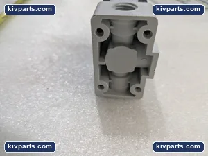 Burket 124-F-3 0-F-PP 0000 Solrenoid Valve – actual item, photo 3 of 6