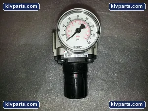 SMC AR40-N02-Z Pneumatic Air Regulator – actual item, photo 2 of 2