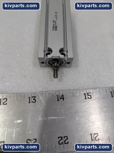 SMC CDU16-40D-A83 Pneumatic Component – actual item, photo 2 of 5
