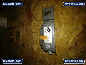 Euchner NZ1VZ-538E-M4C Mechanical Safety Switch – actual item, photo 4 of 6