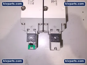 SMC VP744-5DZ1-04-M-X538 Residual Pressure Relief Valve – actual item, photo 4 of 5