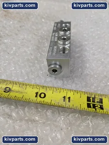Graco MSP-40T Divider Valve Manifold Block – actual item, photo 4 of 5