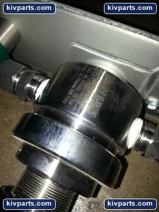 Tescom 44-3262H283-003 Pressure Regulator – actual item, photo 4 of 7