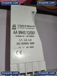 AA943.12/0013AC Dold&sohne Under Voltage Relay – actual item, photo 4 of 6