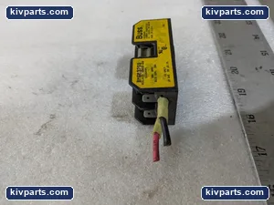Bussmann BM6032SQ Fuse Holder – actual item, photo 2 of 9