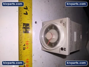 Omron H3CR-A8E Timer – actual item, photo 4 of 5