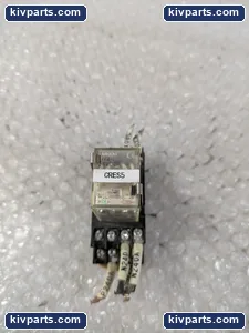 1726YF Relay Socket Base 5A 250V with Plug-In Ice Cube Relay Industrial Japan – actual item, photo 2 of 3