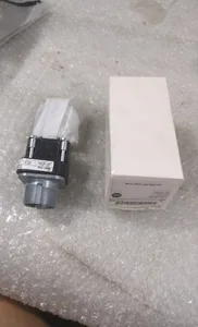 Lamp 800T-P16 Transformer – actual item, photo 1 of 5