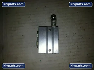 YM 2F 01 Pneumatic Air Nitrogen N2 Valve Block Aluminum Industrial Automation – actual item, photo 3 of 3