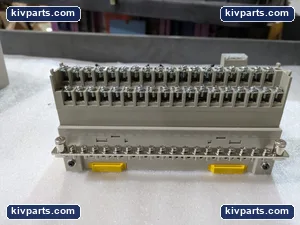 Toshiba CTCW02G41 Analog Input Module – actual item, photo 5 of 11