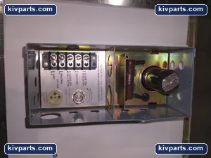 Newport 25-60CYCLES Scientific Humistat 3205 – actual item, photo 2 of 2