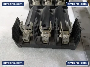 H60060-3C Nnbbussman Fuse Holder – actual item, photo 4 of 13