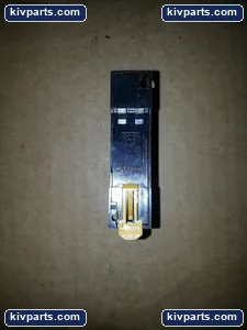 Omron P70D Module Socket with DIN Rail Base – actual item, photo 2 of 3