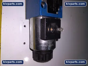 Bosch Rexroth GIV50-11 Hydraulic Cylinder – actual item, photo 8 of 9