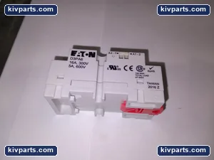 Eaton D3PA5-A2 Relay Socket – actual item, photo 2 of 4