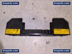 Bussmann H25100-1CR Fuse Holder – actual item, photo 2 of 4