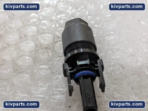 TE Connectivity 4-1394462-9 Solarlok PV Solar Connector – actual item, photo 4 of 5