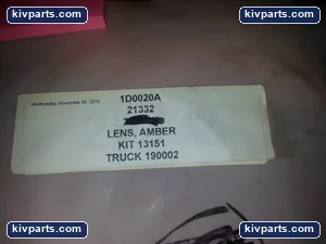 1D0020A Clearance Side Marker Light – actual item, photo 2 of 2